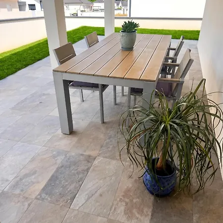 Maison Chaleureuse Et Climatiser A Avec Terrasse - 95 M² * Aressy